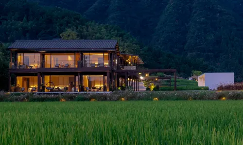 Trip.com Group Country Retreats (Zhang Jiajie Manson Joint Resort）