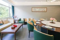 枕畔・金貝|180°光影空間Cozy・悅然逸旅輕奢設計酒店（平湖乍浦店）