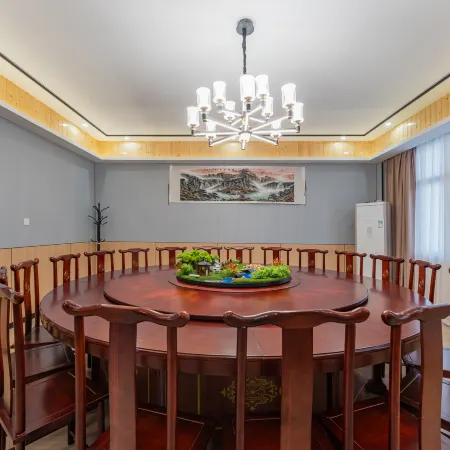 Siheyuan Bed and Breakfast
