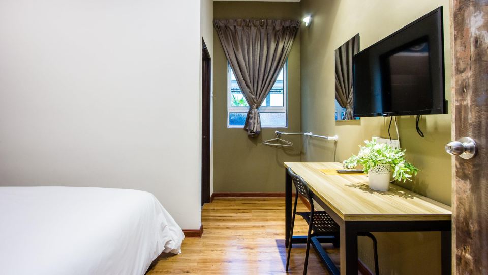 Surprised Homestay by uBook