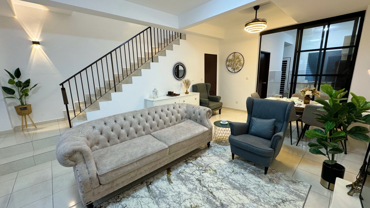 Kota Warisan Fully Air-Con 4 Bedroom Homestay Hotels in Sepang