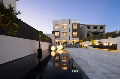 Time's Realm Aesthetic Hostel (Taoxichuan Cultural and Creative Block Store)