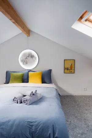 Duplex Design à Versailles Отели рядом со станцией Versailles Montreuil Train Station