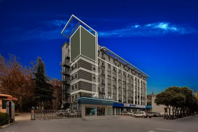 Homeinn · neo (Yuncheng Xueyuan Road Hedong East Street Walmart Plaza) Hôtels à : Yuncheng