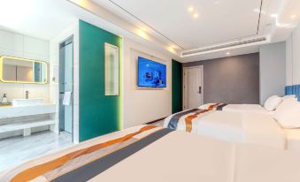 Xi'an Hefeng  Yazhu Hotel (Big Wild Goose pagoda Store in Datang Night City)