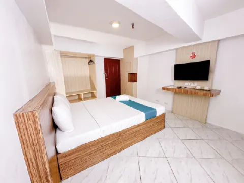 Circuit Hostel Hotels near Circuit Makati