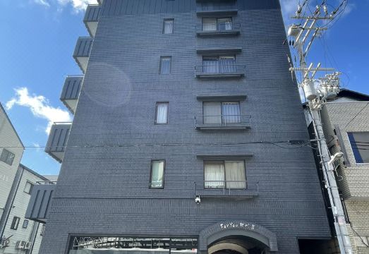 아라시 BNB 거실