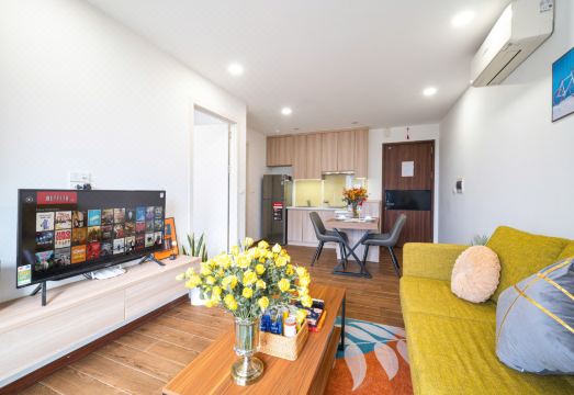 [럭스 파라다이스 호텔의 청결한 객실 내부]