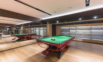 Lankao Fucheng Jianguo Hotel
