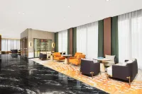 Xichang Miramar Hotel (Qionghai 17 Degrees)