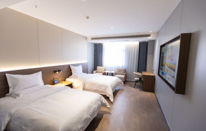 YunJin Hotel