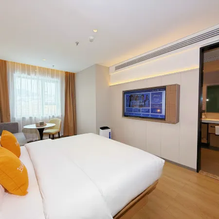 Homeinn Plus Hotel (Linjiang) Hotels in Linjiang
