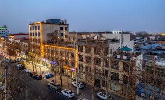 Xiongan Henseng Hotel (Xiong'an New District Baiyangdian High-speed Railway Station)