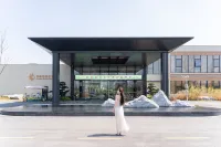 Yangzhou Fengyin wutong Holiday Hotel