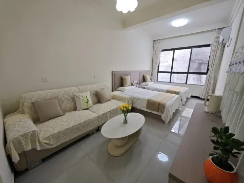 Huajian Xiaoyuan Homestay - con vista montagne