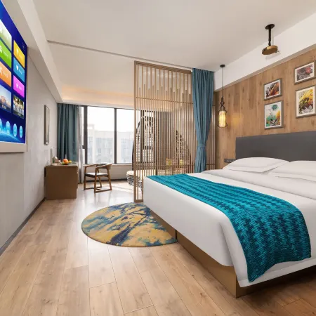 Luoyi Fenghua Hotel (Luoyang Peony Square Branch)