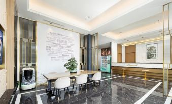 Magnotel Hotel (Luoyangshi Municipal Government Longmen High-Speed Railway Station)