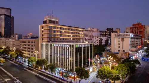 GreenTree Inn Smart Selection Hotel (Kunming Railway Station Branch - Romantic