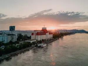 Hilton Vienna Waterfront