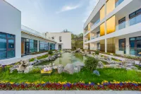 Mingdu Huakai Banduo Tea-themed Stay (Dongshisun Scenic Area) Hotels near Dongshisun Sceneic Area