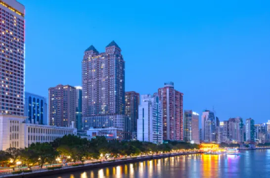 海員俱樂部（廣州北京路步行街海珠廣場地鐵站店） 鄰近海珠廣場的酒店