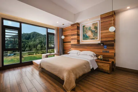 Daxinde Tianpindi Homestay Отели рядом с достопримечательностью «Detian Transnational Waterfall Scenic Spot»