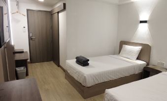 U-Thong Hotel