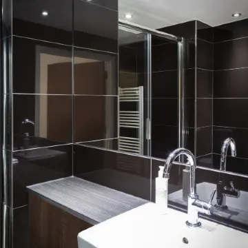 Aparthotel Adagio London Brentford Отели рядом с достопримечательностью «Чизик Хаус энд Гарденс»