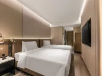 UrCove by HYATT Shenzhen Bay Mixc Hotels near Poly Theatre