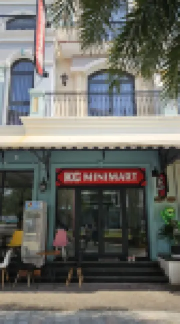 ADRI HOTEL Các khách sạn gần Vinpearl Safari Phú Quốc