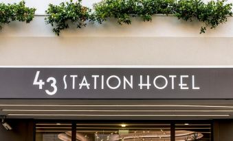 43 Station Hotel