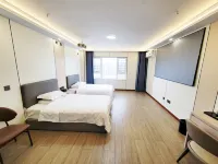 YINUO HOTEL - Mountain view