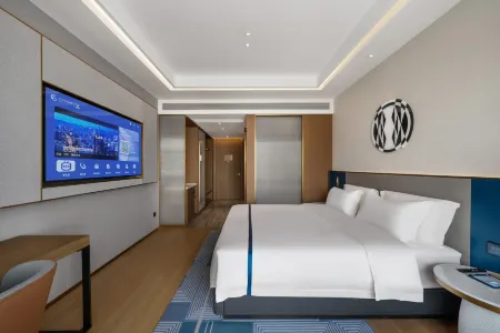 FONTOO Hotel  Lianyungang Seashore Отели рядом с достопримечательностью «Gaogongdaofenghuangwan Sceneic Area»