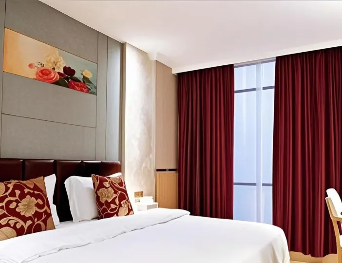 Longxin Hotel