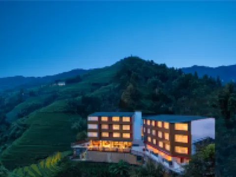 โรงแรมแอนแลนด์ โรงแรมในหลงเซิง