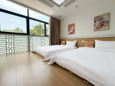 YueXingGe Homestay(Nan guoTao yuan store) فنادق في 
