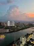 Yunzhu Noah River View Resort Hotel - Romantic