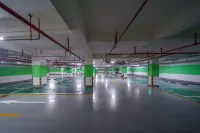 南丹土司大酒店 - 停車場