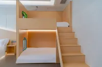 Jingyiju Homestay (Tonglu OMG Heartbeat Paradise)