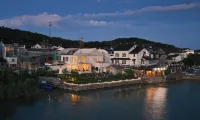 Suzhou Huye Homestay Hotels near Twelve Chinese Zodiac Signs Stones