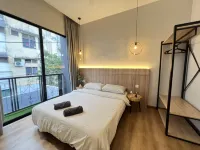 Galaria 4BR 17Pax NearTC, DinosaurLand, PS4, Netfx