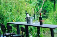 Heyin Jinxi Hot Spring Resort Homestay - ที่มีบาร์