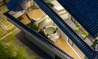 Tengchong Dongpo Song's Aesthetic Hot Spring Hotel (Heshun Ancient Town Branch)