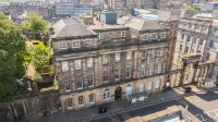 Princes Street Suites Hotel a Corstorphine
