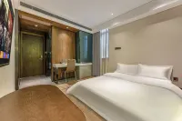Aoyi Hotel
