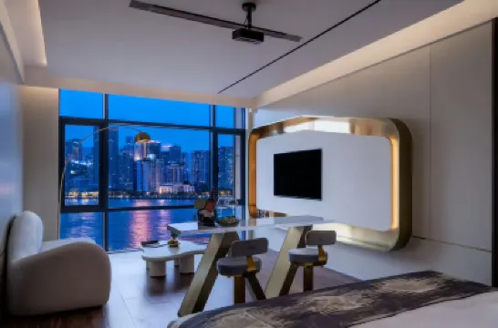 兩江臻選酒店（北濱路鎏嘉碼頭店） 鄰近度·世界精釀啤酒博物館（重慶店）的酒店