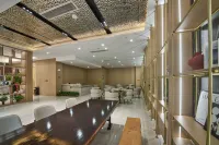 寶麗格酒店（平湖服裝城店）