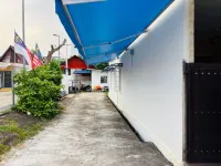 Newly Refurbished | Spacious Home | COMFY HILL Hotels in 