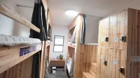 alley Youth hostel (Taoyangli Yuyao Scenic Area People's Square Branch) - 2 stjerner
