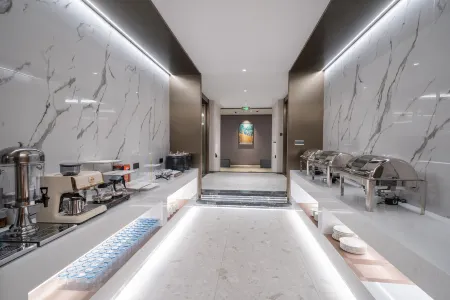 Floral Zhuganghui Hotel (Shantou Guoxia Exhibition Center) Отели рядом с достопримечательностью «Shantou Polytechnic»